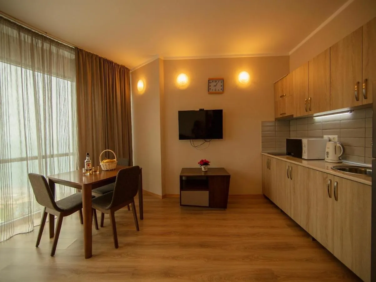 Tower Apartments Batumi 0*,